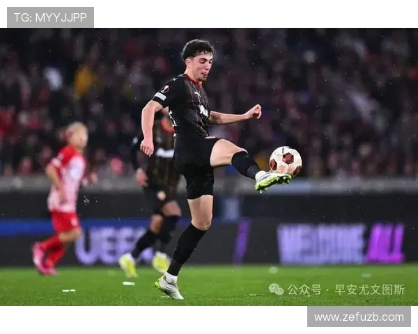 今夏离开尤文的萨沃纳在英超表现出色新援前锋进球数惨淡仅为一球