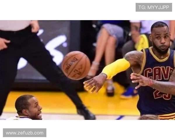 小里盛赞詹姆斯球商之高赛场理解力堪称无与伦比